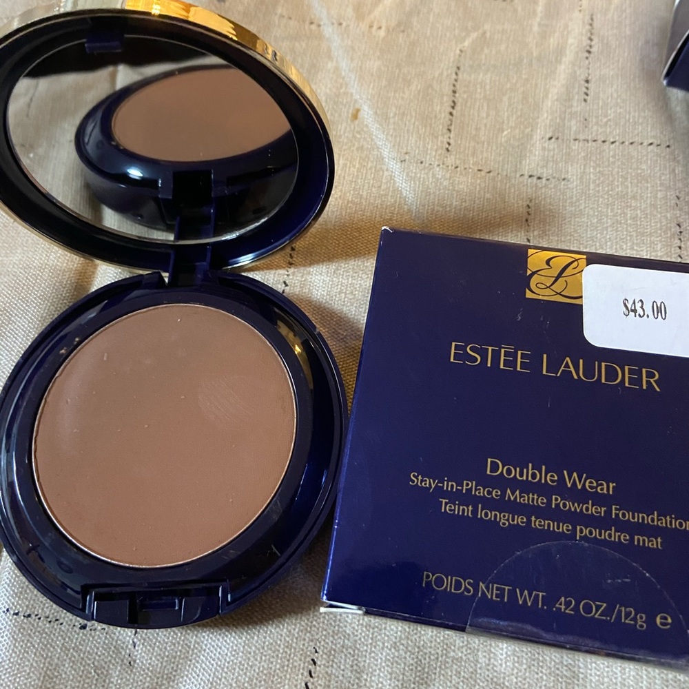 Estée Lauder Double Wear Pressed Powder